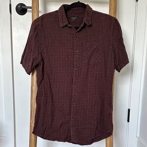 New Look Men's Red and Black Plaid Casual Button Down Shirt
